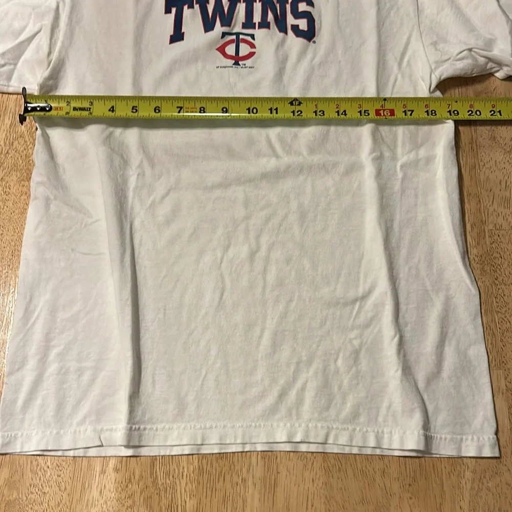 Twins tee - Picture 5 of 7